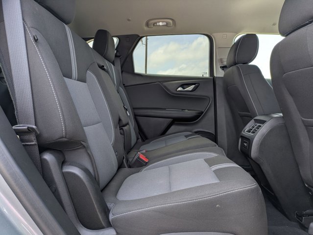Used 2025 Chevrolet Blazer LT AWD/4WD image 19