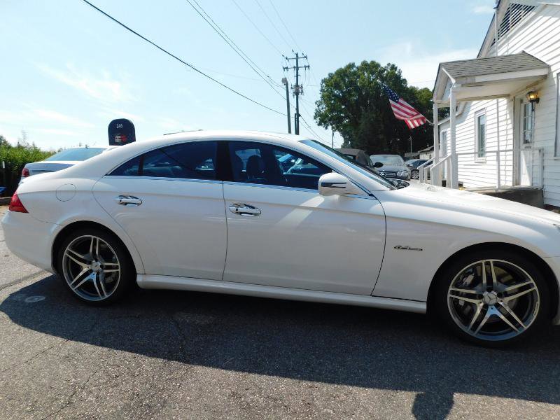 Used 2009 Mercedes-Benz CLS 63 AMG image 5