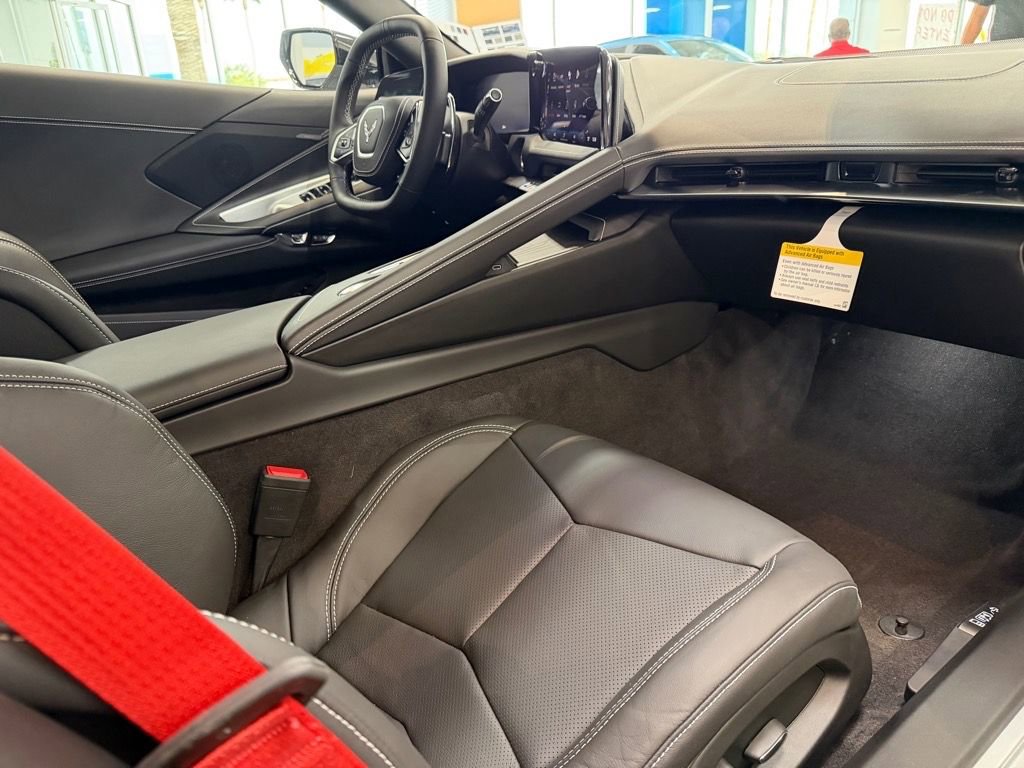 New 2026 Chevrolet Corvette Stingray Convertible w/ 1LT image 7