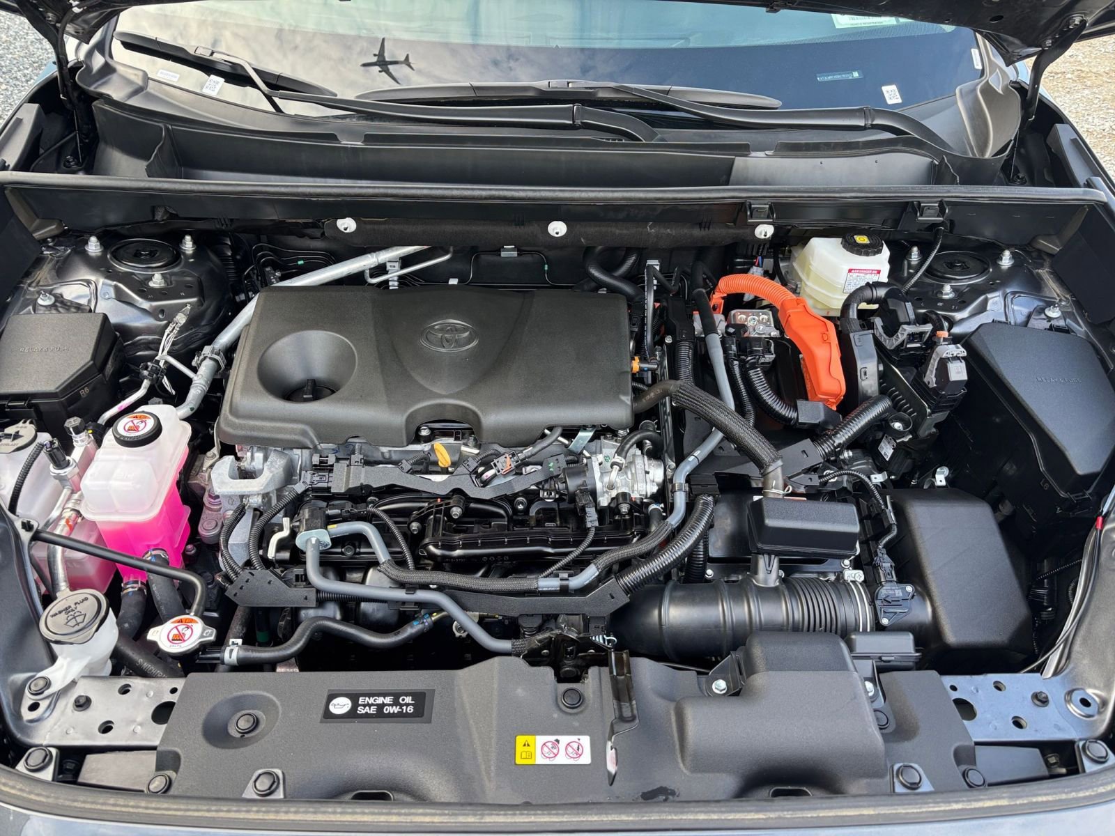 Used 2025 Toyota RAV4 LE image 28