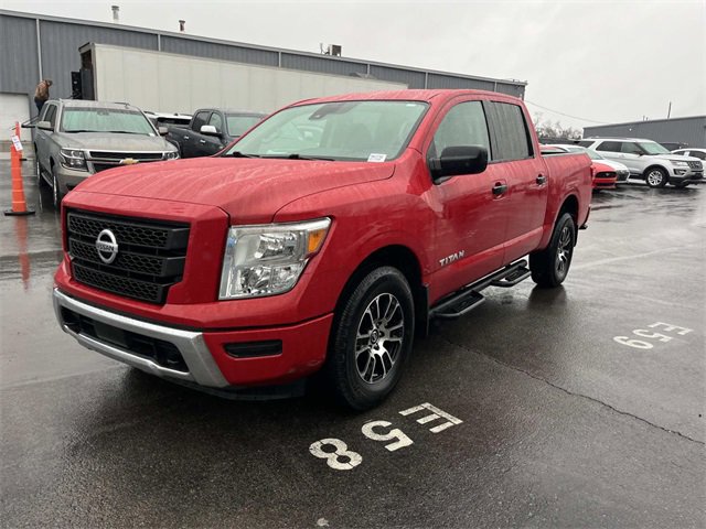 Used 2022 Nissan Titan SV w/ Accessory Utility Package image 7