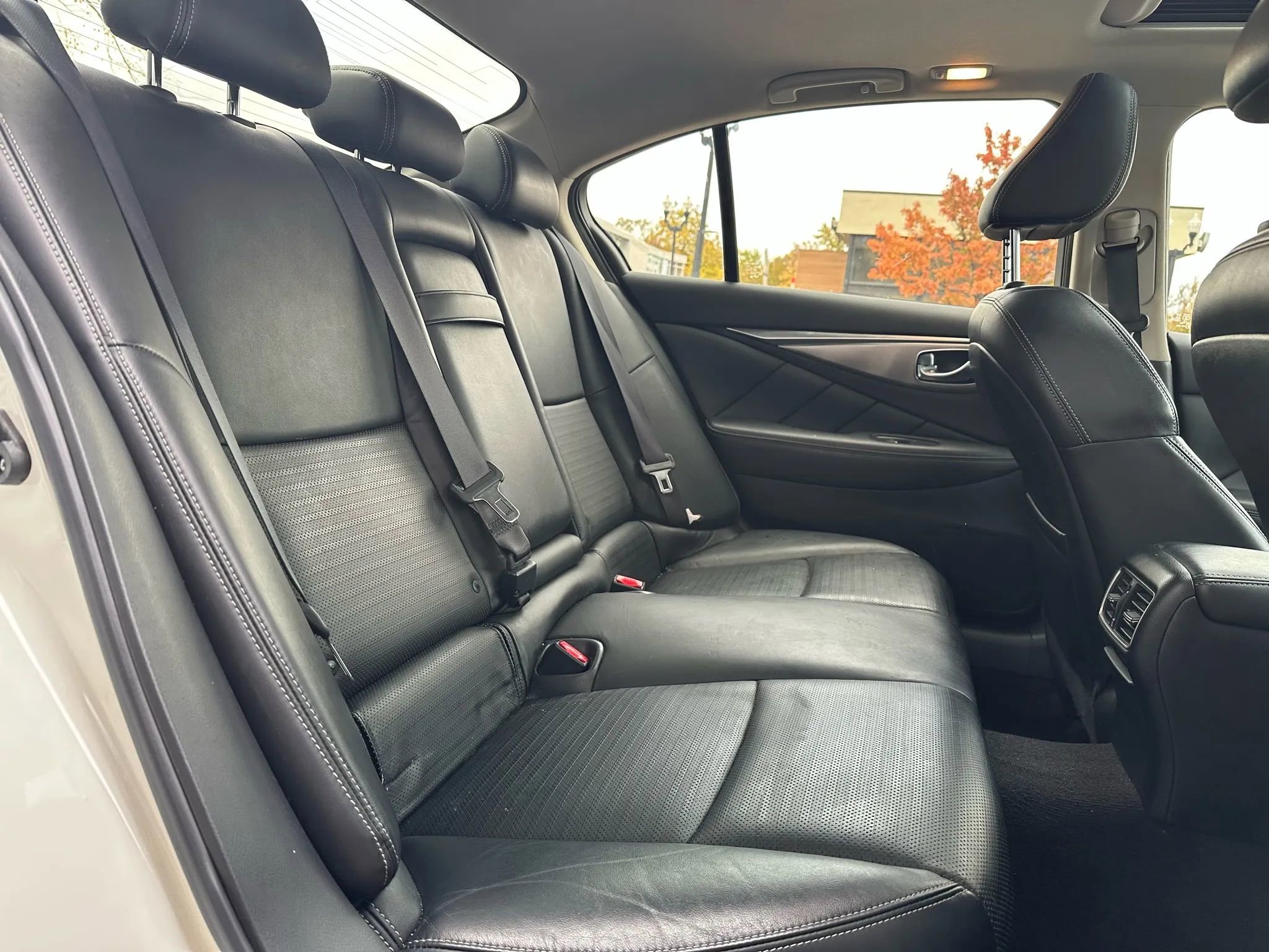 Used 2017 INFINITI Q50 Sport image 14