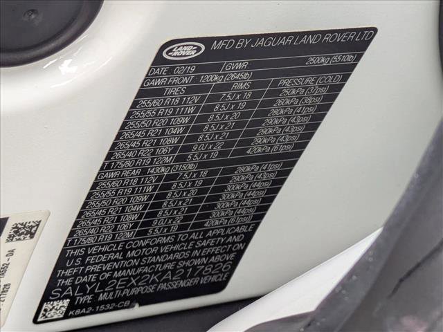 Used 2019 Land Rover Range Rover Velar R-Dynamic SE image 27