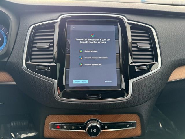 Used 2024 Volvo XC90 B6 Plus w/ Protection Package Premier image 22