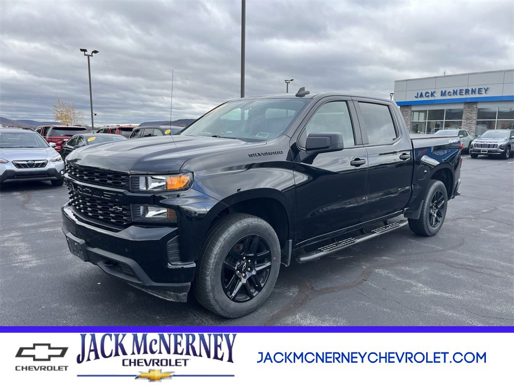 Certified 2022 Chevrolet Silverado 1500 Custom w/ LPO, Blackout Package