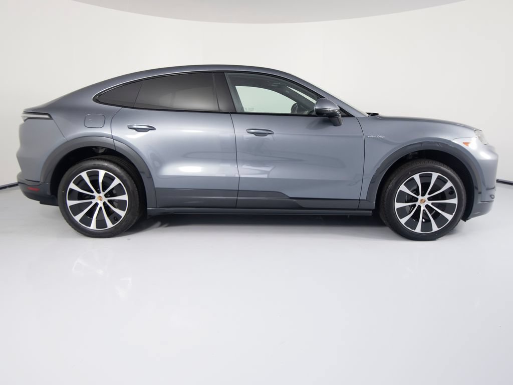 New 2026 Porsche Cayenne Electric Coupe AWD/4WD image 11