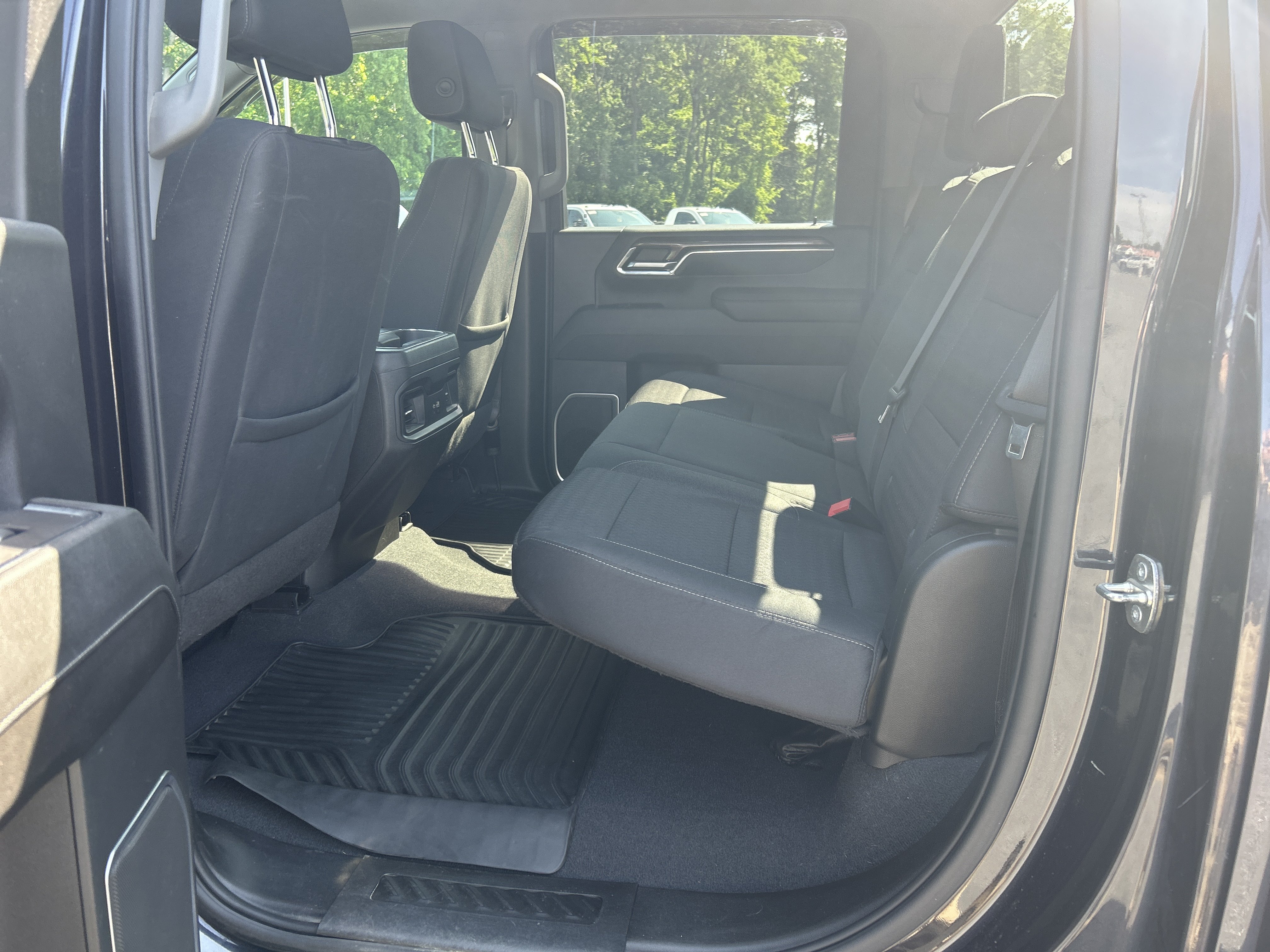 Certified 2024 Chevrolet Silverado 2500 LT w/ Safety Package AWD/4WD image 25