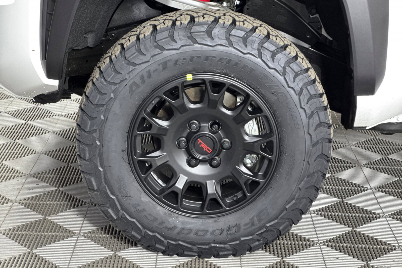 New 2025 Toyota Tacoma TRD Off-Road image 24