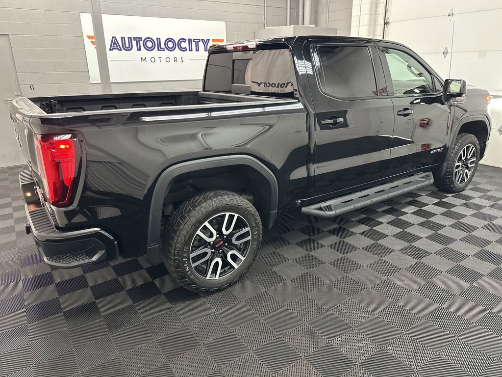 Used 2024 GMC Sierra 1500 AT4 w/ Technology Package AWD/4WD image 10