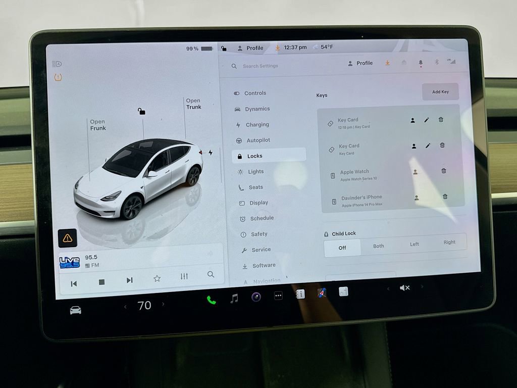 Used 2025 Tesla Model Y Long Range AWD/4WD image 26