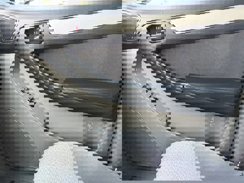 Used 2004 Toyota 4Runner SR5 image 21