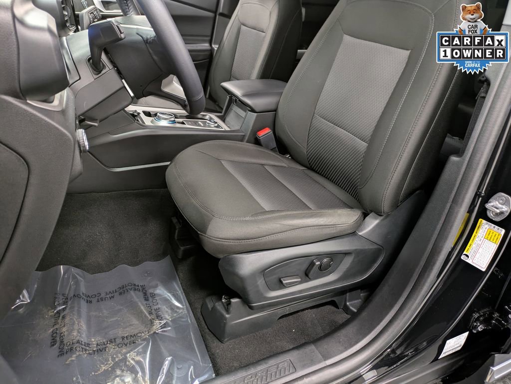 Used 2023 Ford Explorer XLT AWD/4WD image 11