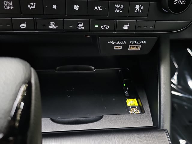 Certified 2026 Subaru Outback Premium AWD/4WD image 32