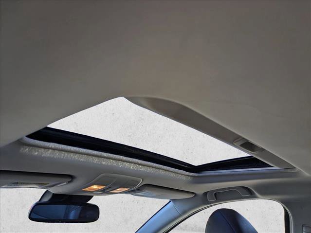 Used 2018 MAZDA CX-9 Touring w/ Touring Premium Package image 16