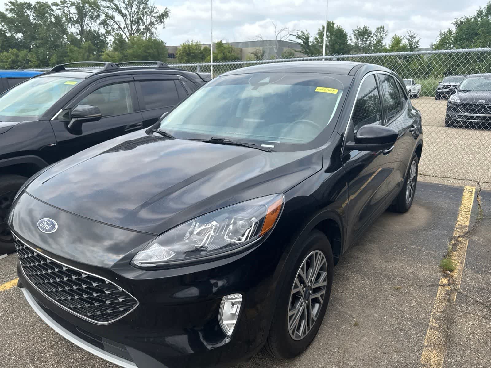 Used 2022 Ford Escape SEL AWD/4WD image 15
