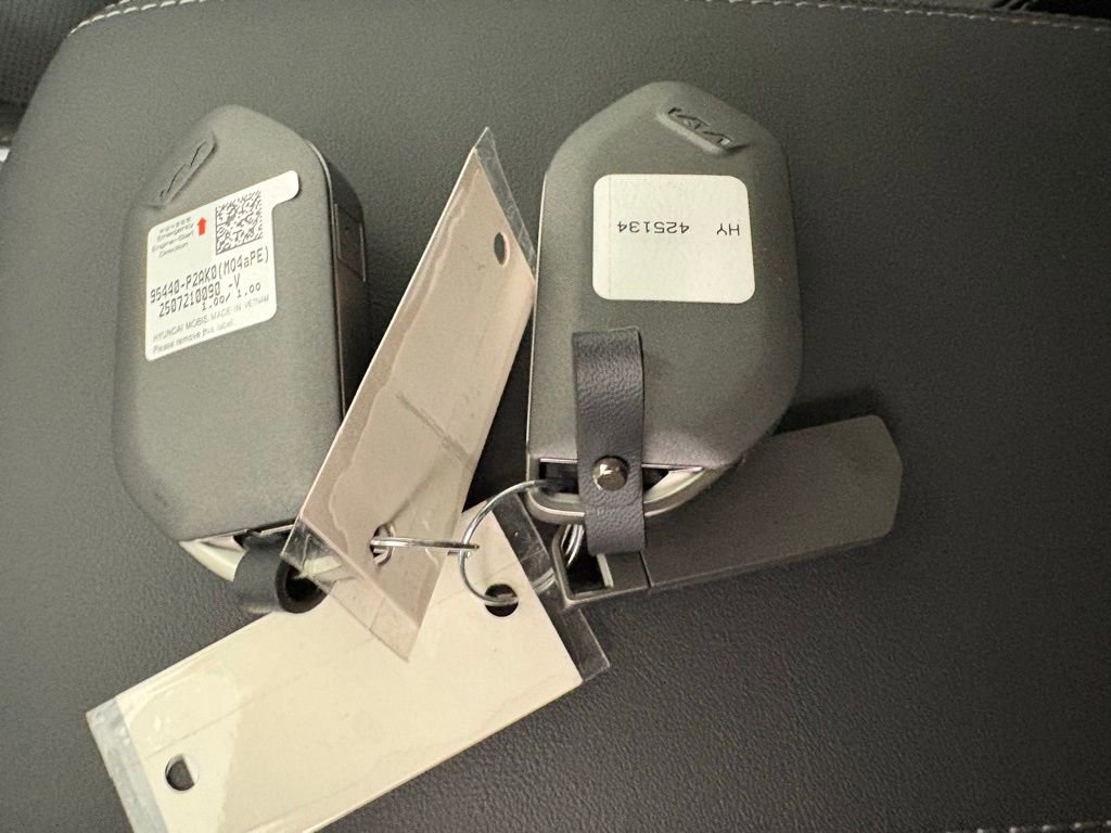 New 2026 Kia Sorento S w/ S Panoramic Sunroof Package image 34