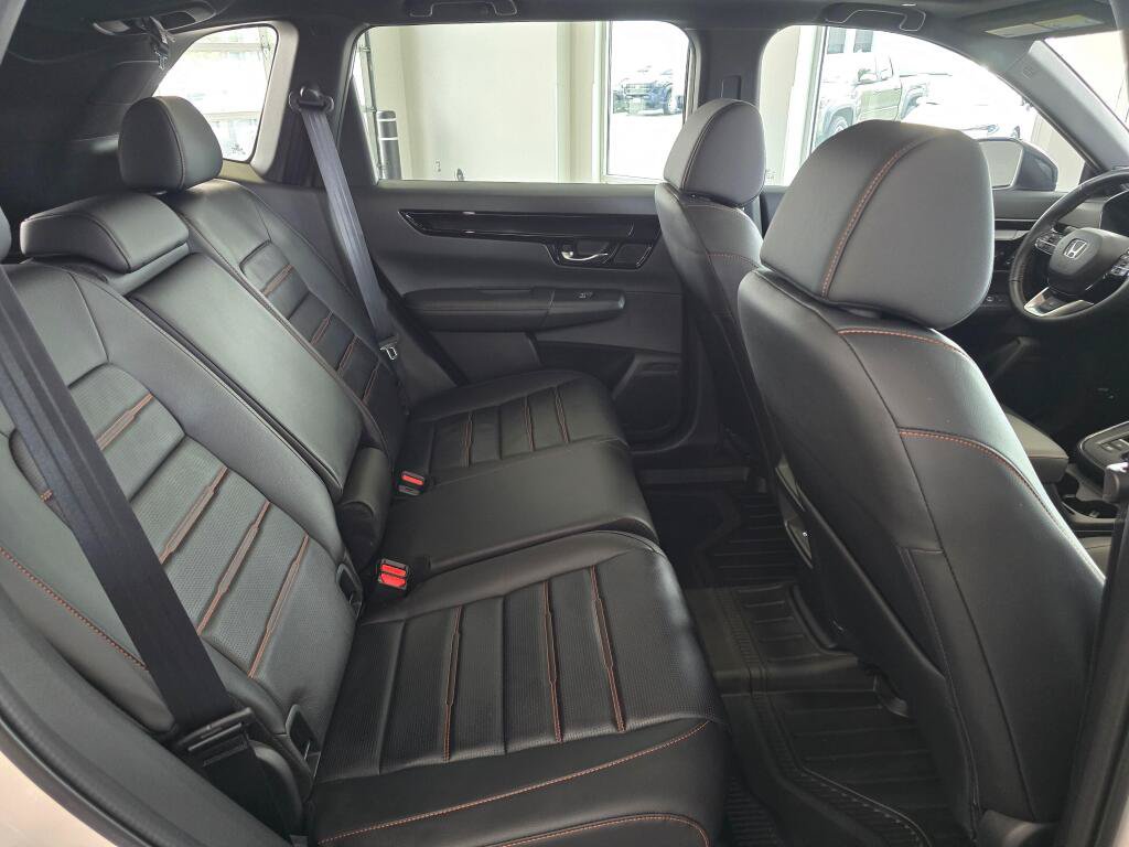 Used 2026 Honda CR-V Sport Touring image 41