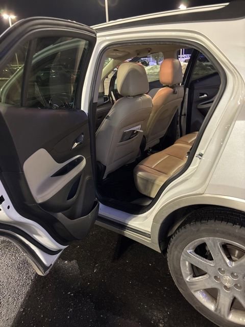 Used 2017 Buick Encore Premium w/ Experience Buick Package image 26