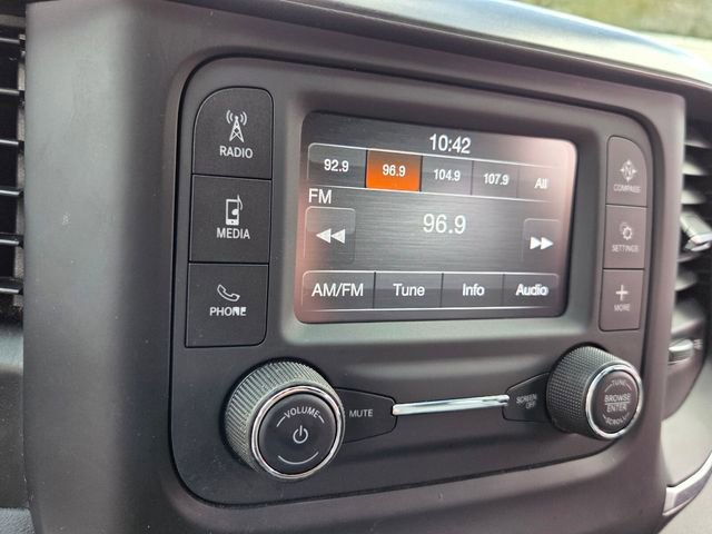 Used 2021 RAM 1500 Big Horn image 24