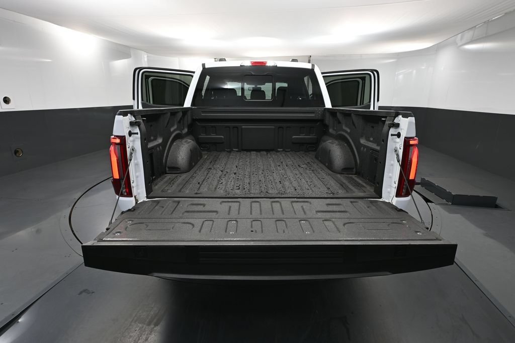 Used 2024 Ford F150 Lariat AWD/4WD image 34