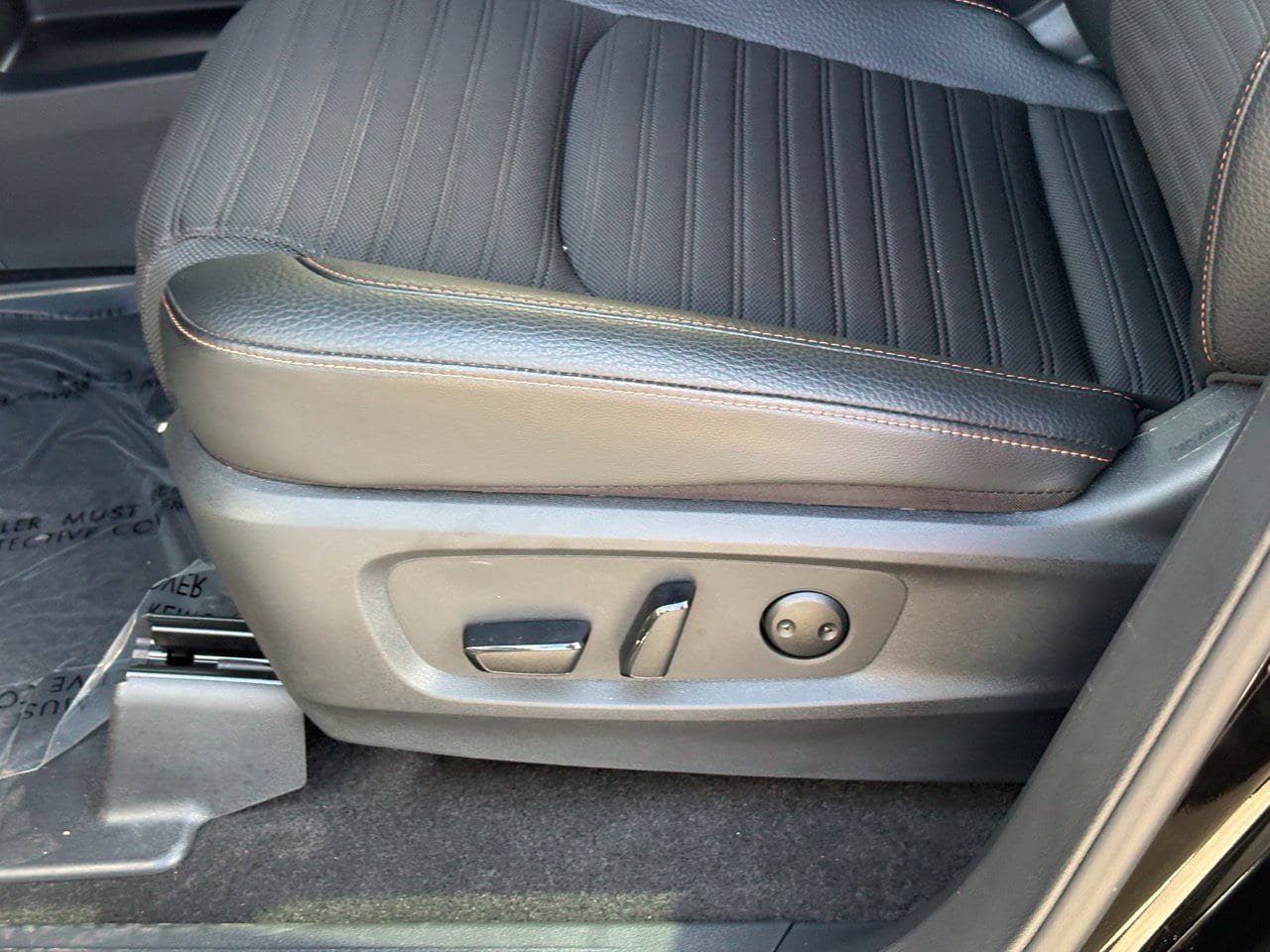 Certified 2025 Nissan Pathfinder Rock Creek AWD/4WD image 22