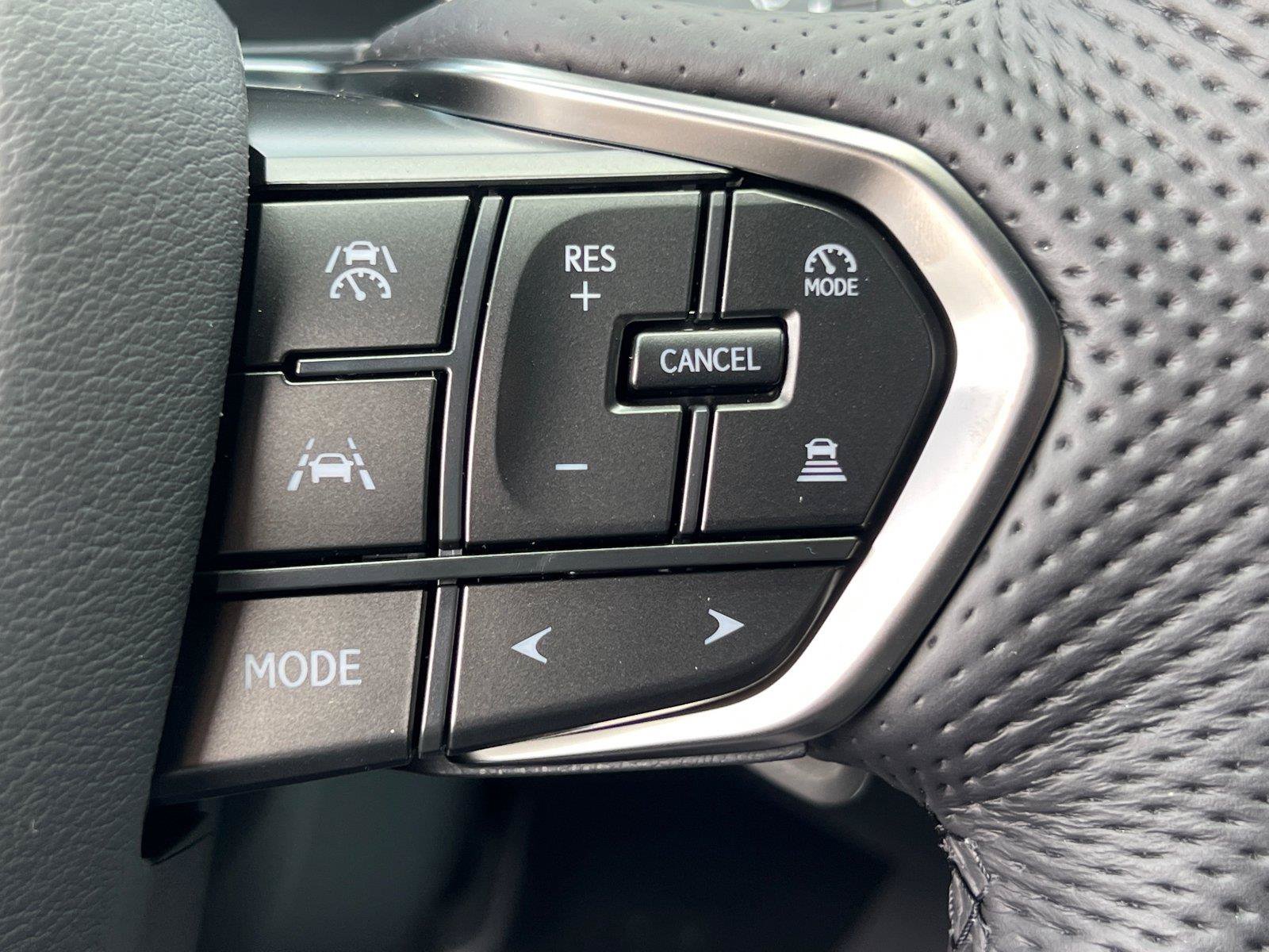 New 2026 Lexus TX 500h AWD image 19
