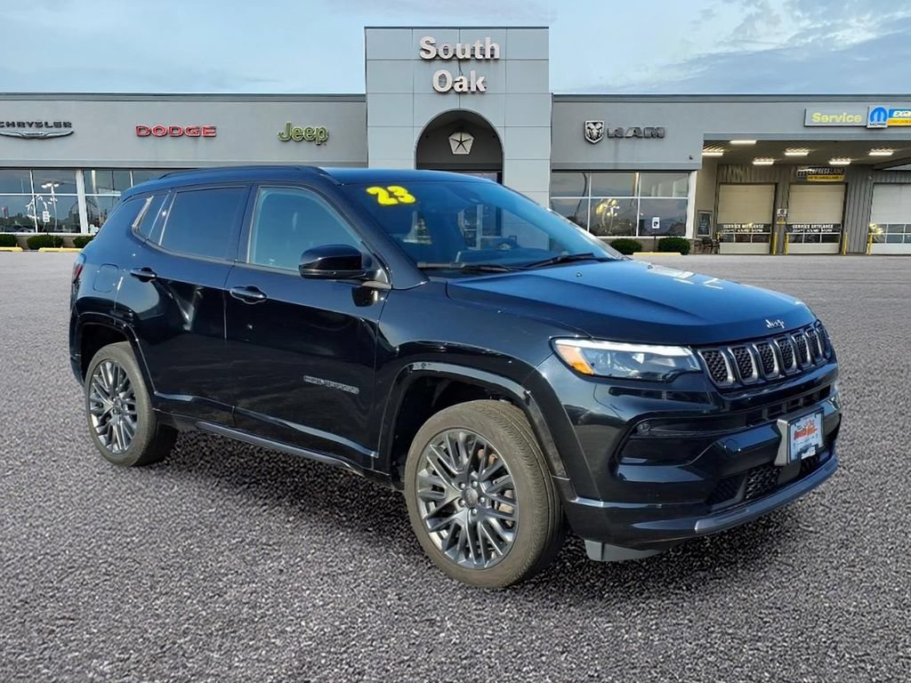 Certified 2023 Jeep Compass High Altitude AWD/4WD image 1