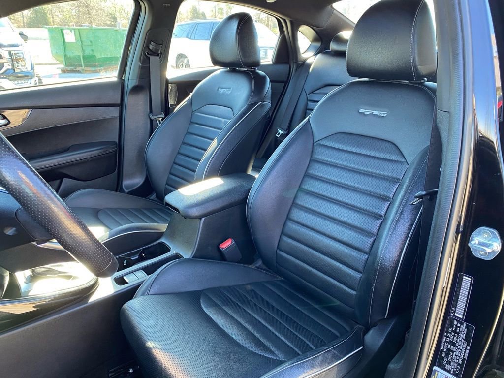 Used 2022 Kia Forte GT-Line w/ GT-Line Premium Package image 22