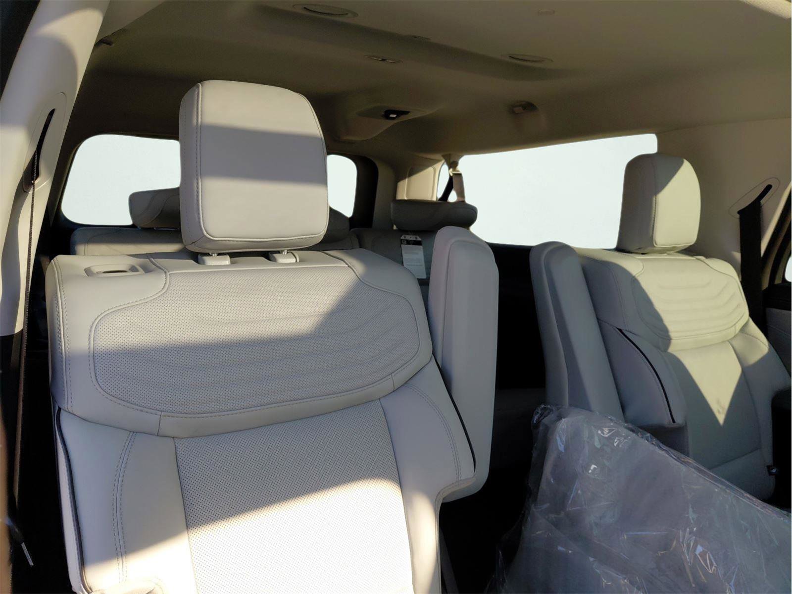 New 2025 Ford Expedition Max Platinum w/ Platinum Ultimate Package image 19