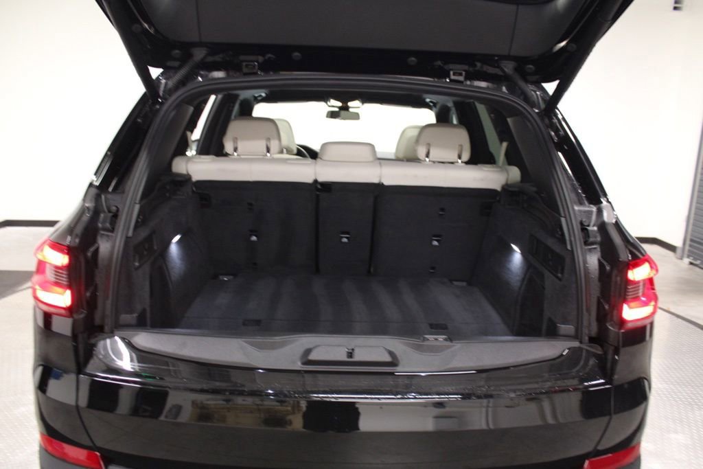 Used 2022 BMW X5 xDrive45e AWD/4WD image 36