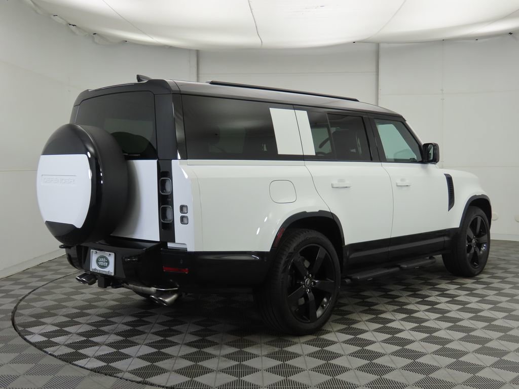 New 2025 Land Rover Defender 130 V8 image 5