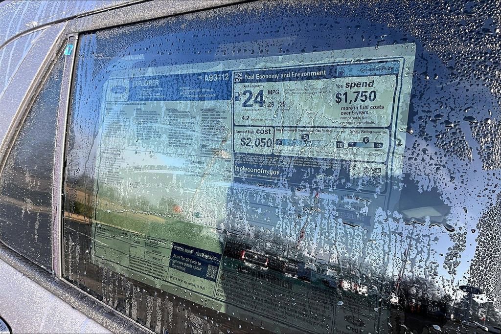 New 2026 Ford Explorer Active w/ Active Comfort Package image 14