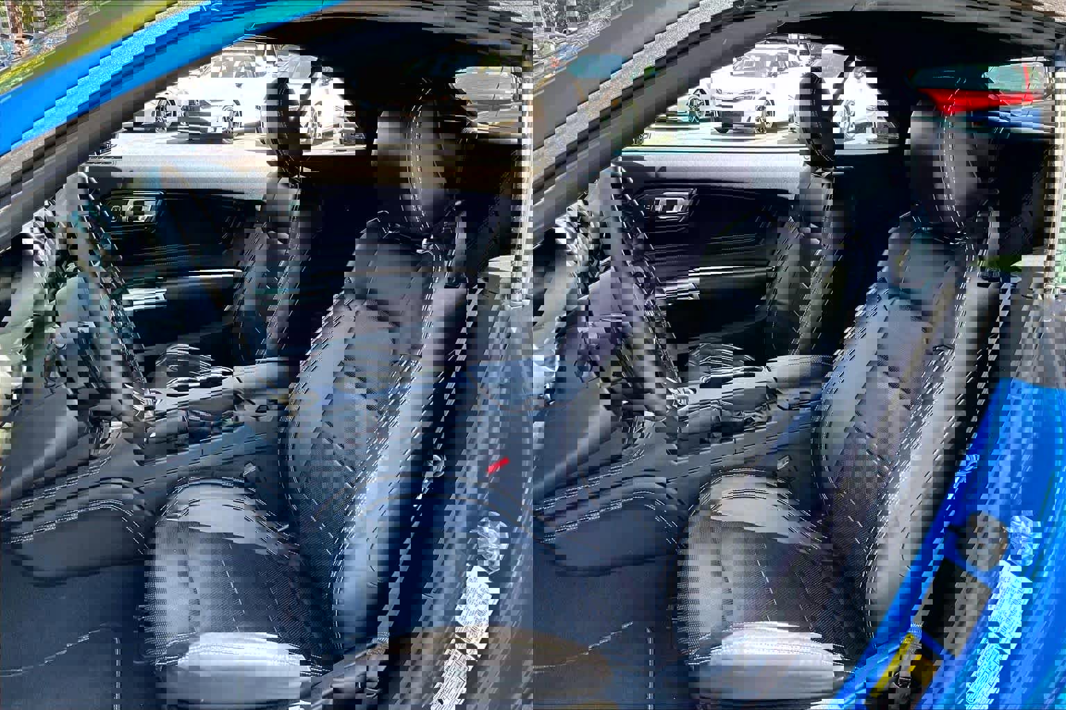 Used 2021 Ford Mustang GT Premium w/ Equipment Group 401A image 7