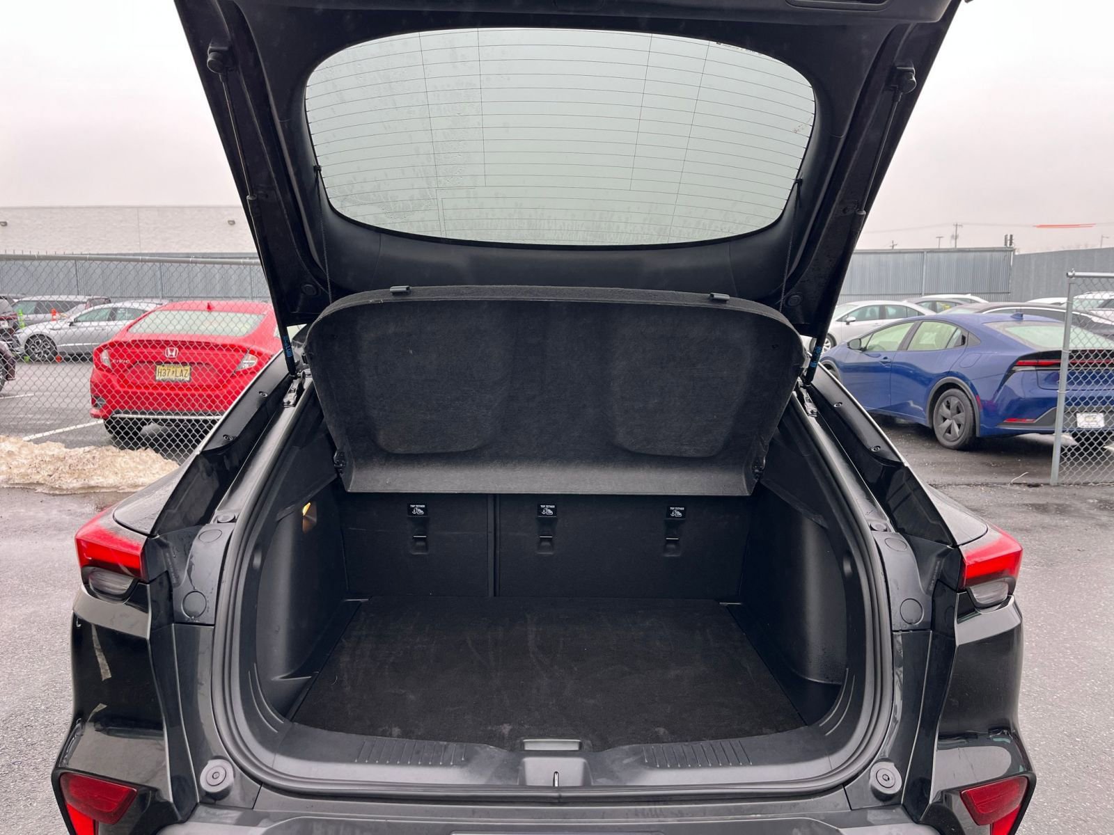 Used 2025 Buick Envista Preferred image 30