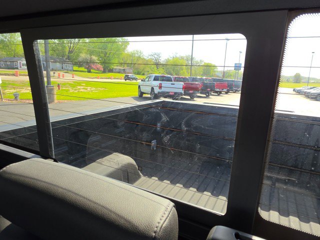 Used 2021 Chevrolet Silverado 1500 LTZ AWD/4WD image 24