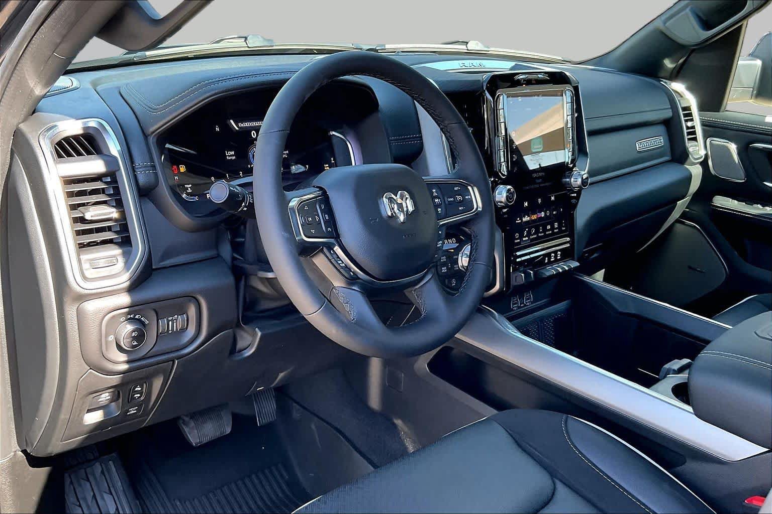 New 2027 RAM 1500 Laramie AWD/4WD image 8