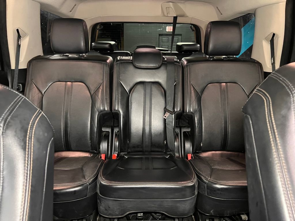 Used 2019 Ford Expedition Platinum image 31