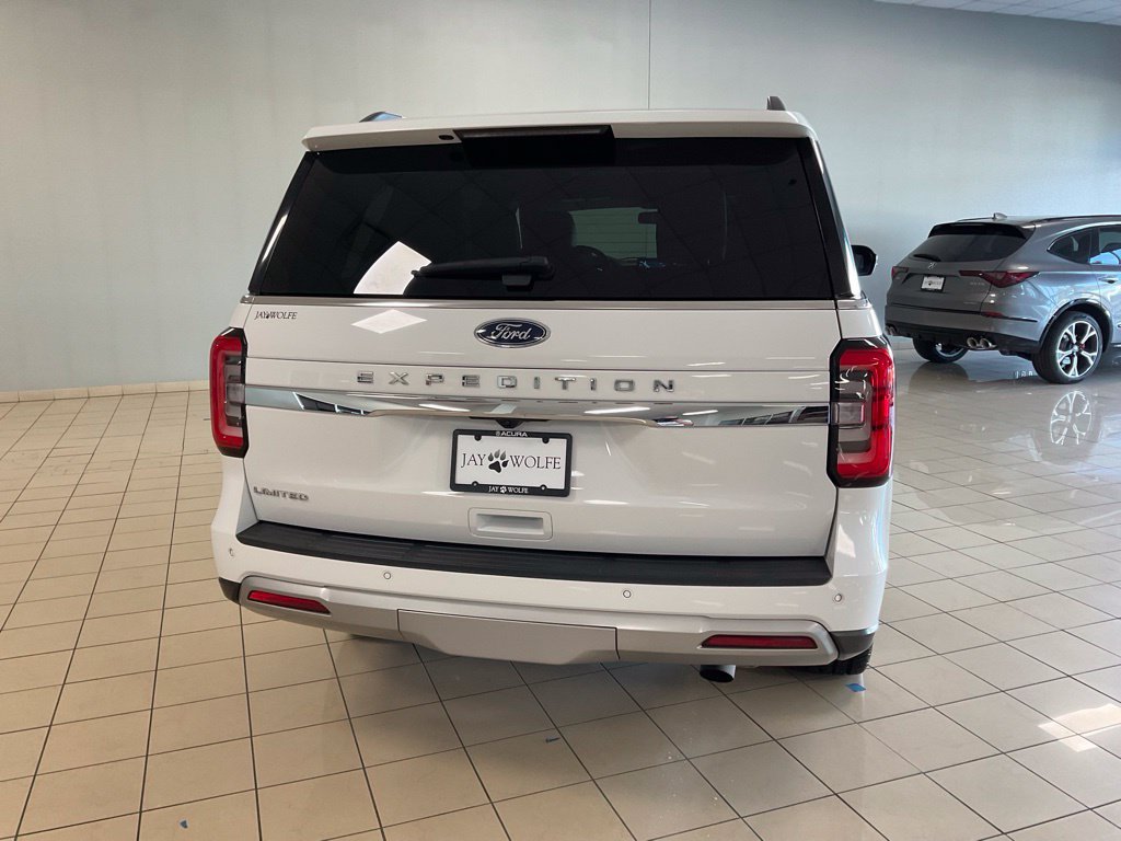 Used 2023 Ford Expedition Limited AWD/4WD image 6