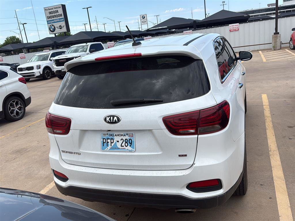 Used 2020 Kia Sorento L FWD image 10