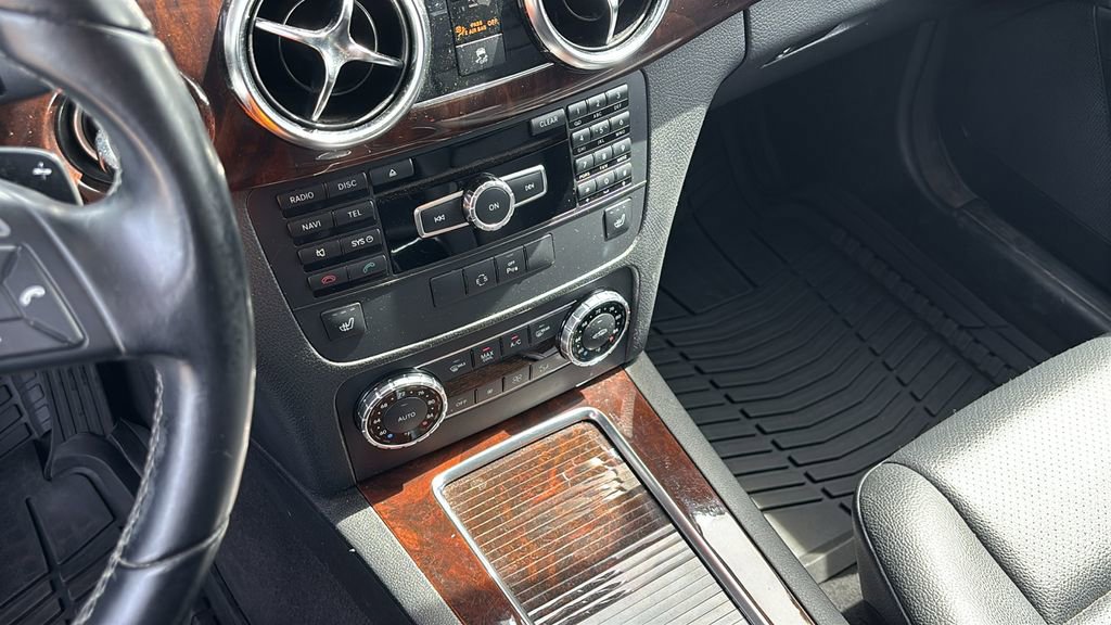 Used 2013 Mercedes-Benz GLK 250 BlueTEC 4MATIC image 21