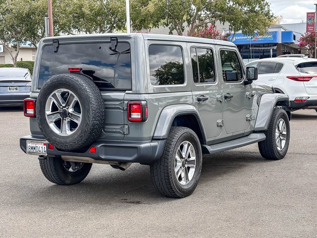 Used 2019 Jeep Wrangler Unlimited Sahara AWD/4WD image 4