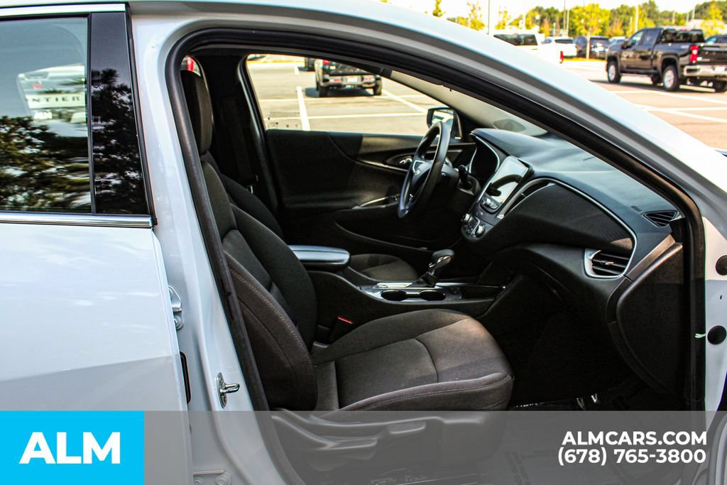 Used 2024 Chevrolet Malibu LT FWD image 20