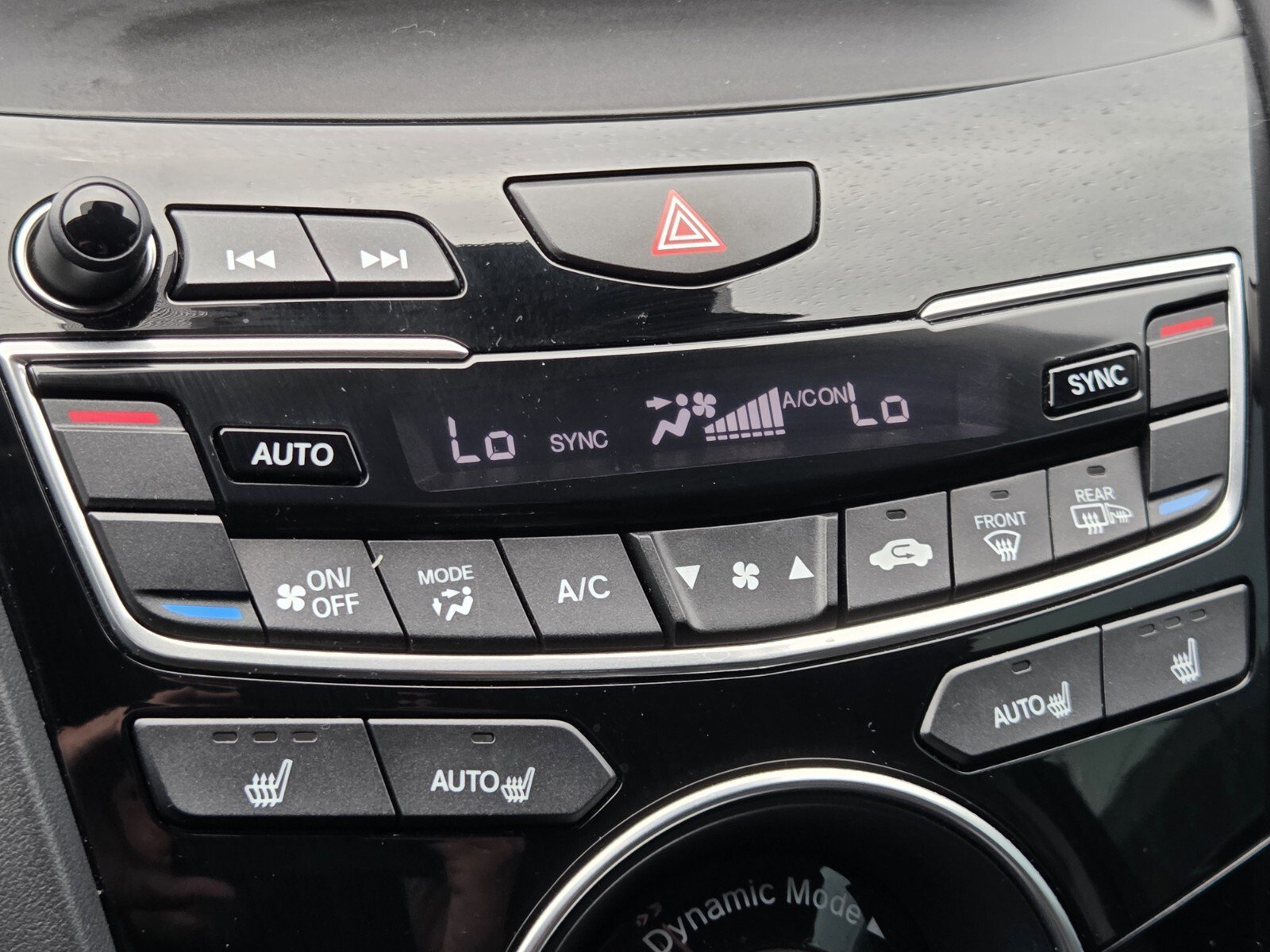 Used 2024 Acura RDX w/ Technology Package AWD/4WD image 19