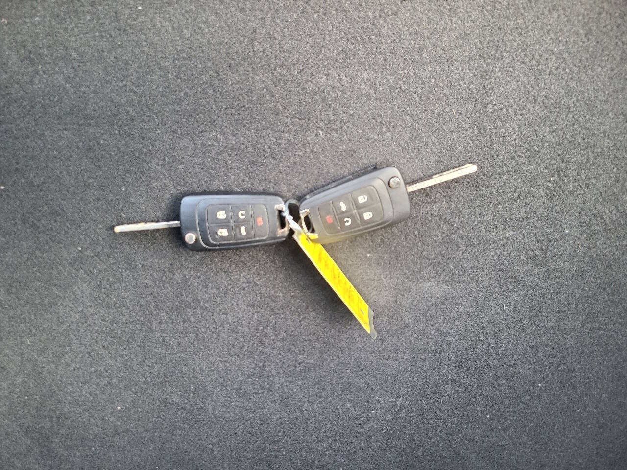 Used 2012 Buick Verano FWD image 25