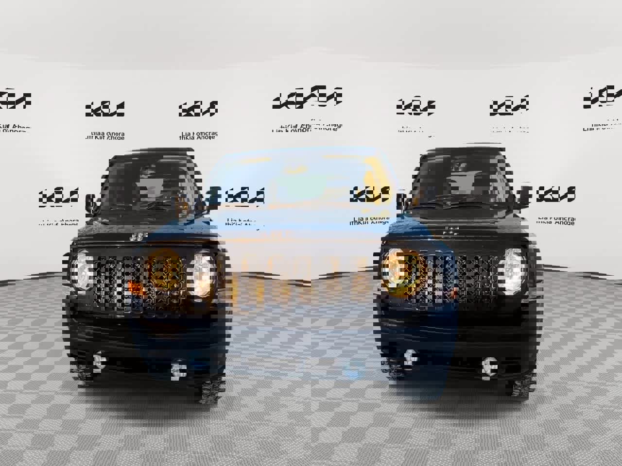 Used 2015 Jeep Patriot Latitude image 3