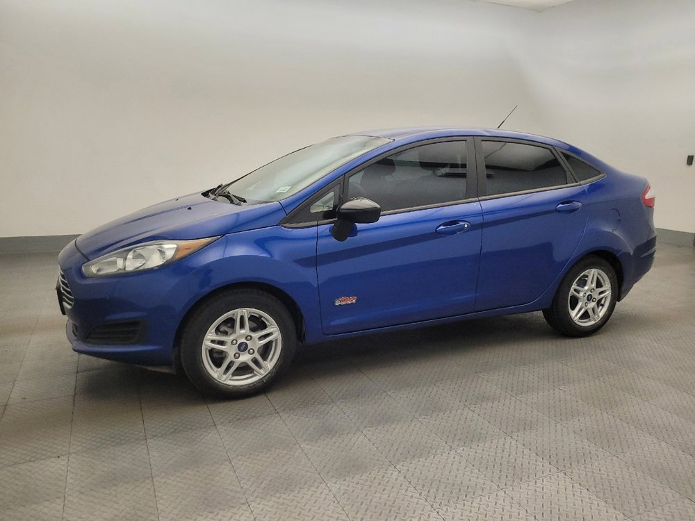 Used 2019 Ford Fiesta SE FWD image 2