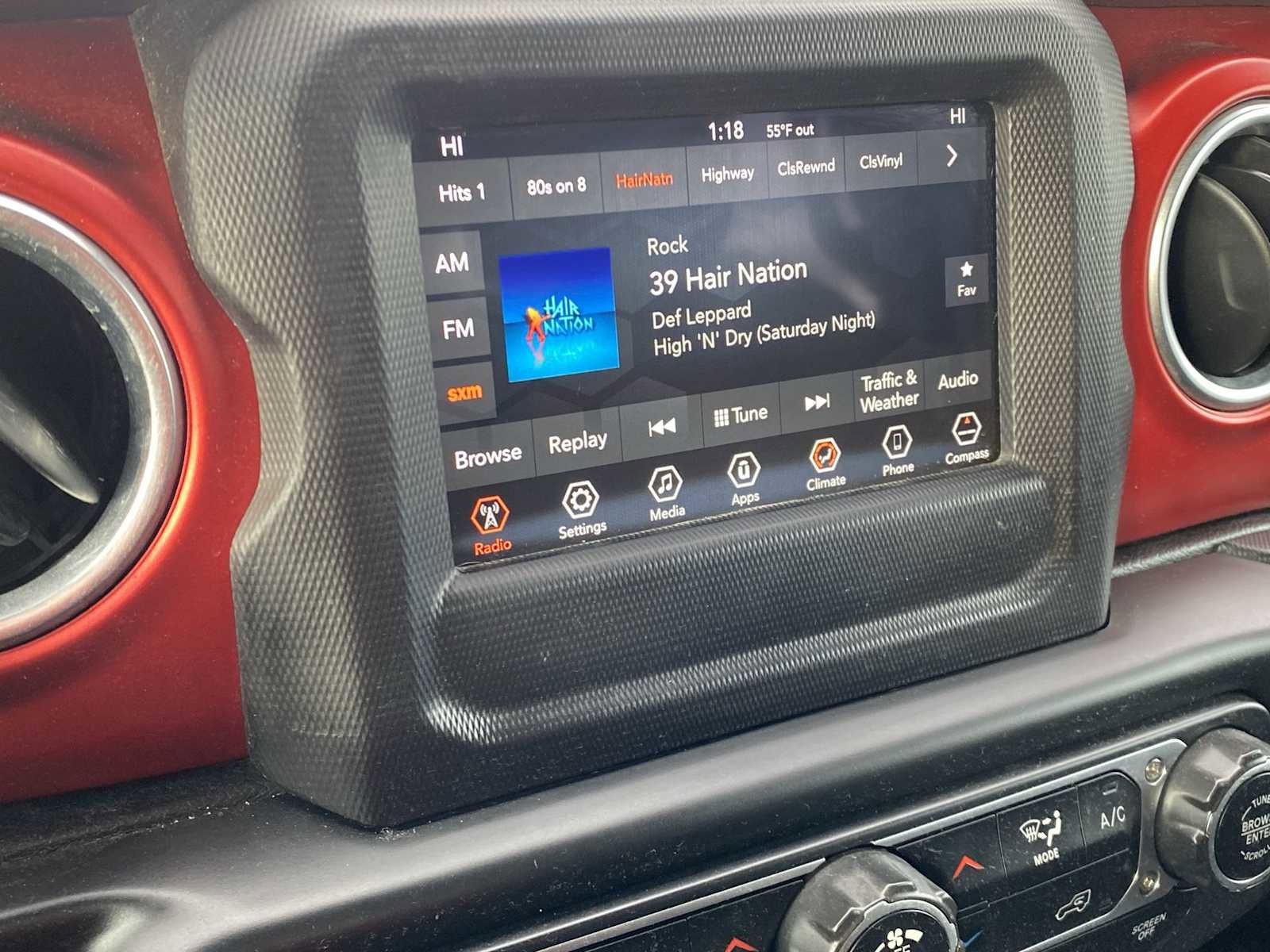 Certified 2018 Jeep Wrangler Unlimited Rubicon w/ Steel Bumper Group image 20