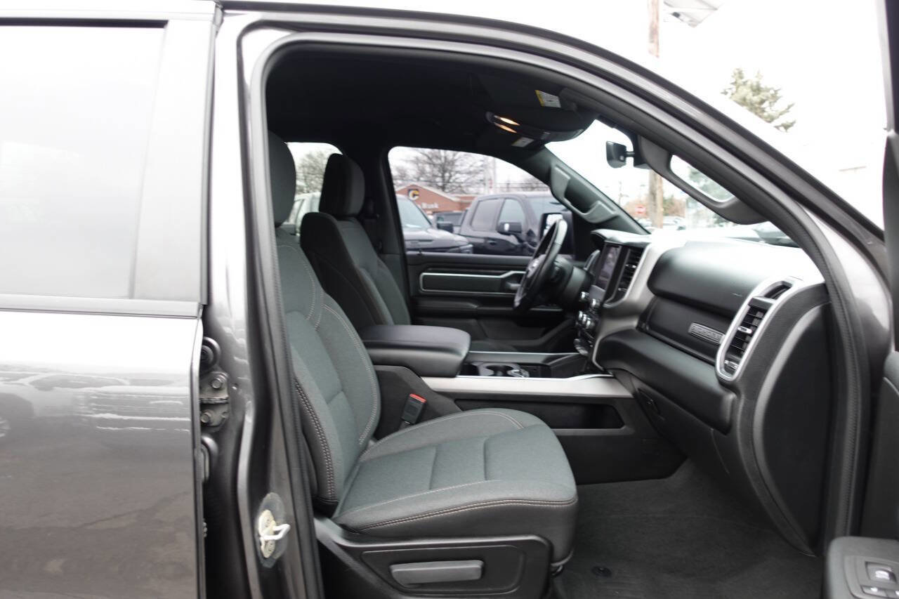 Used 2022 RAM 1500 Big Horn AWD/4WD image 37