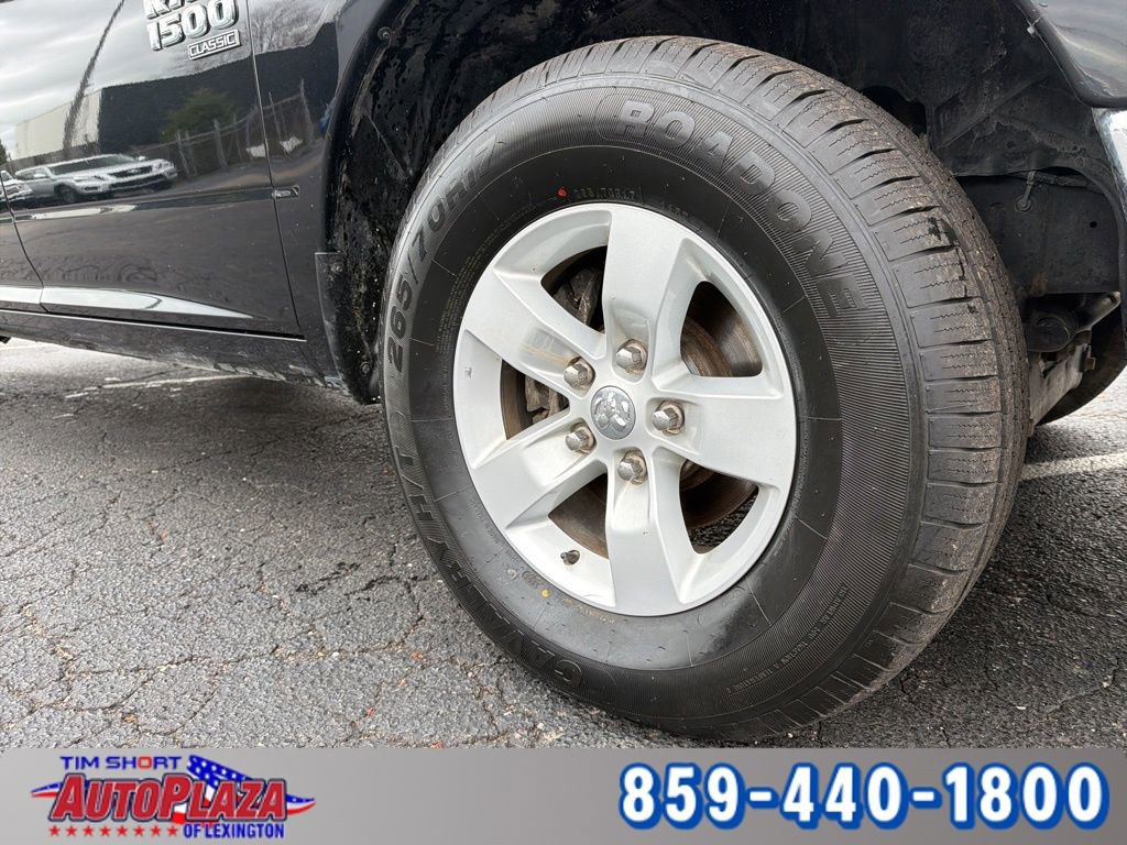 Used 2021 RAM 1500 Classic SLT image 31