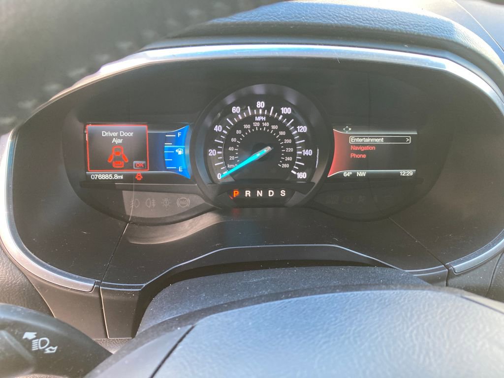 Used 2018 Ford Edge Titanium w/ Equipment Group 301A image 19